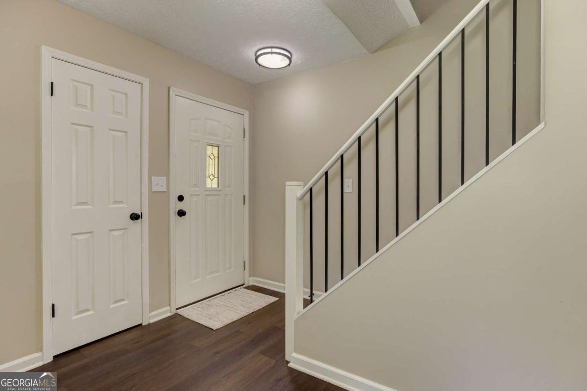 2408 Red Fox Run Acworth - 24