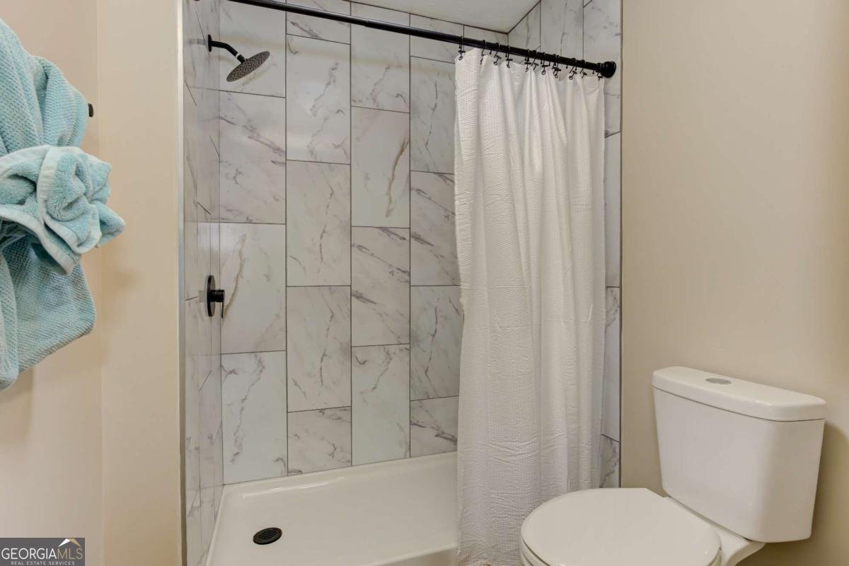 2408 Red Fox Run Acworth - 32