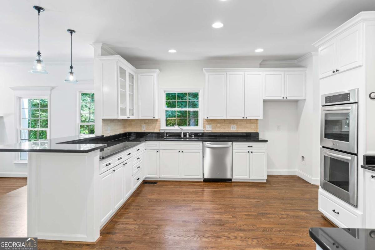 12180 Lonsdale Lane Roswell - 13