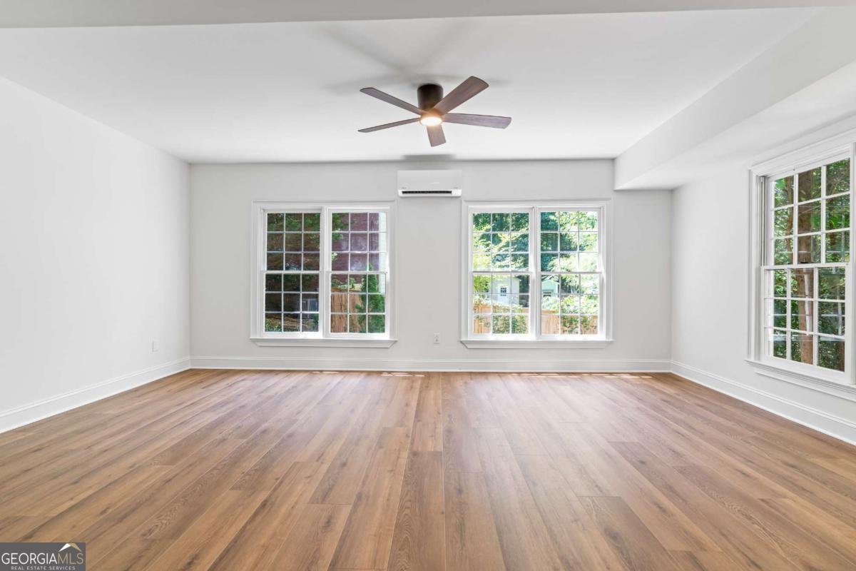 12180 Lonsdale Lane Roswell - 28
