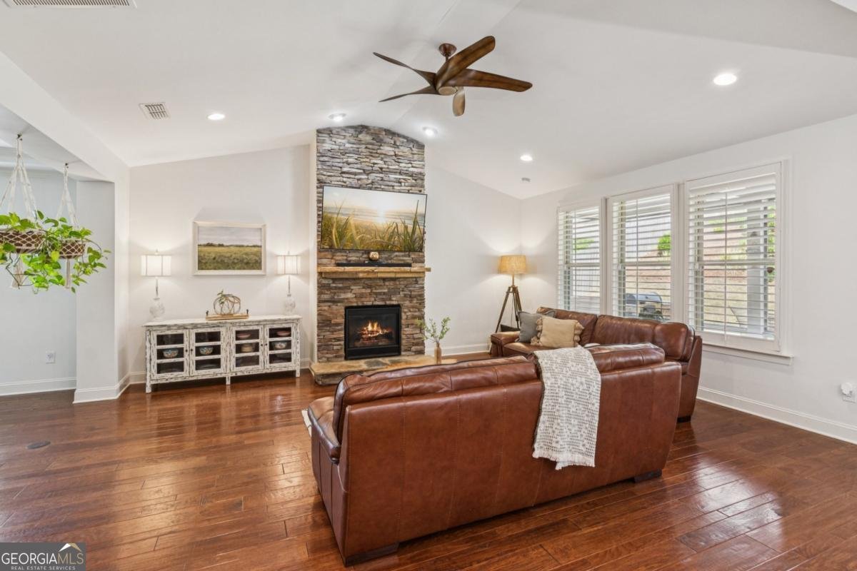 1491 Torrington Drive Auburn - 3