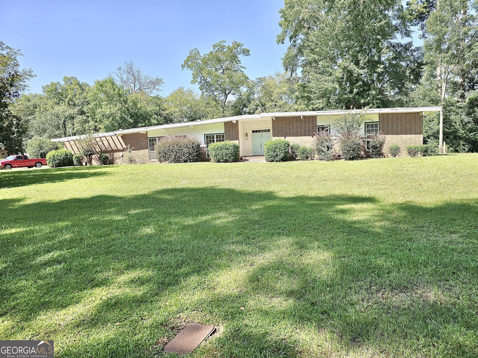 437 Orchard Lane Sandersville - main photo