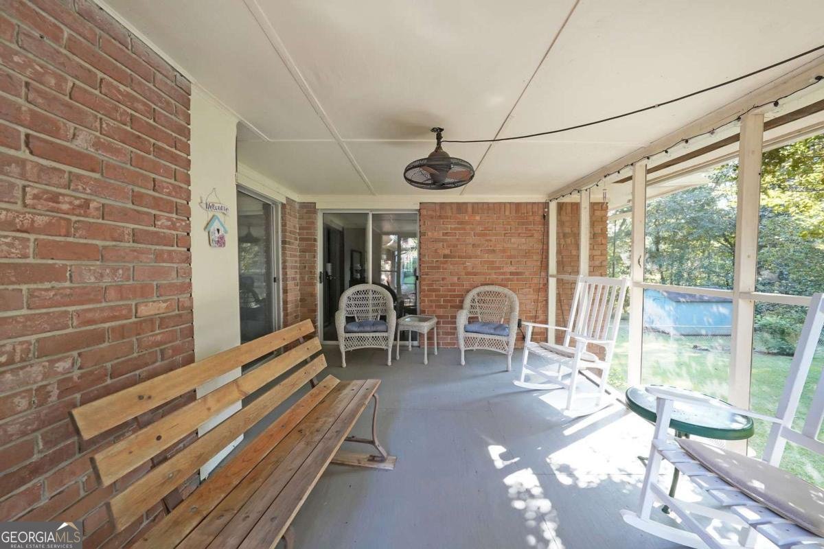 3950 Sherwood Drive Douglasville - 36