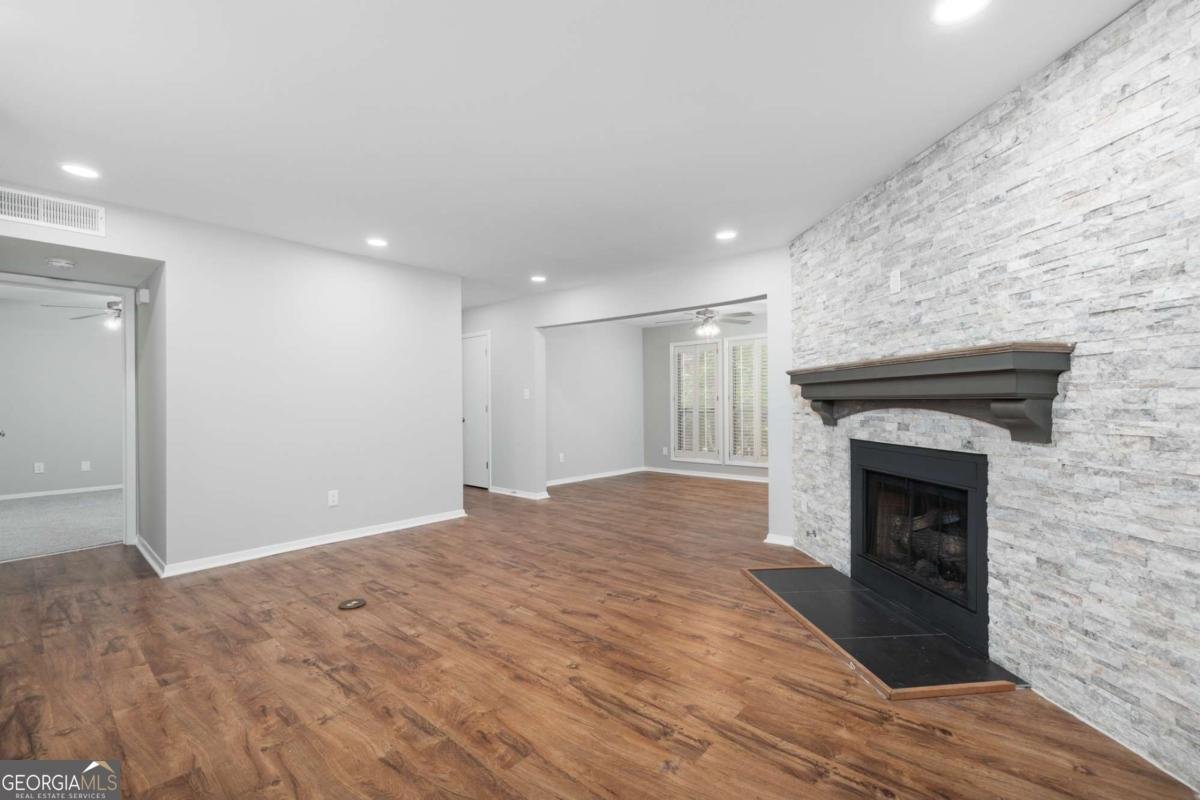 4211 Canyon Point Circle Roswell - 9