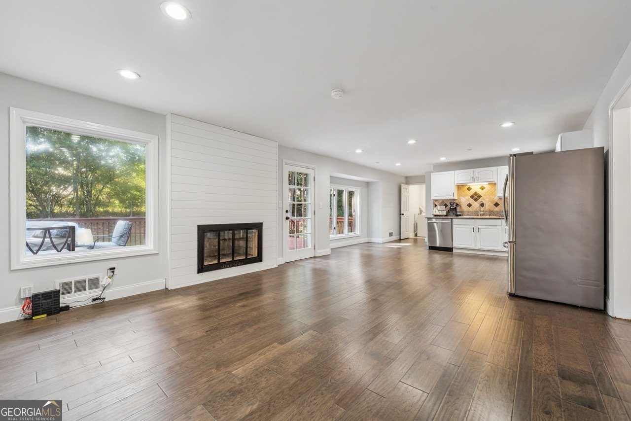 1952 Farmwood Drive Lawrenceville - 19