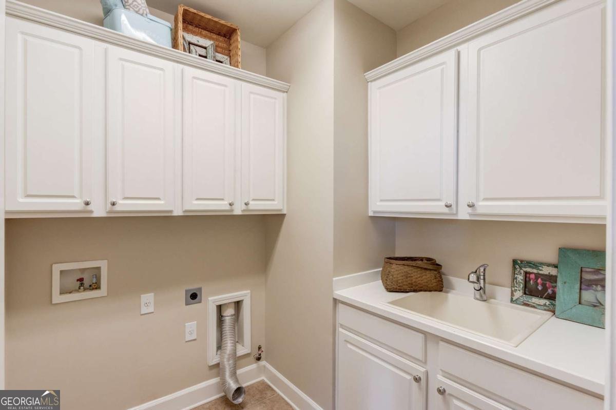 6320 Thunder Ridge Circle Hoschton - 3