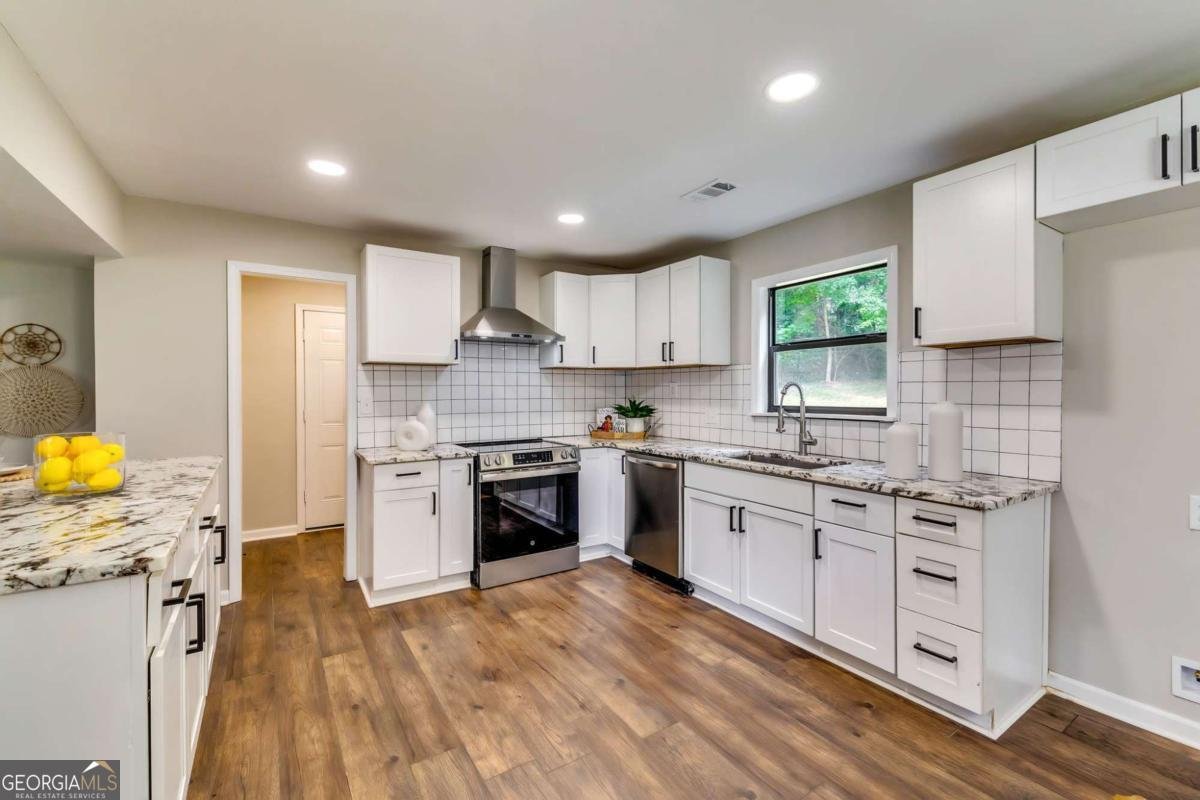 6382 Revena Drive Morrow - 11
