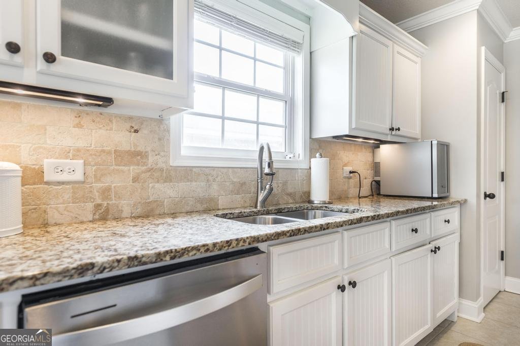 211 Avington Chase Perry - 13