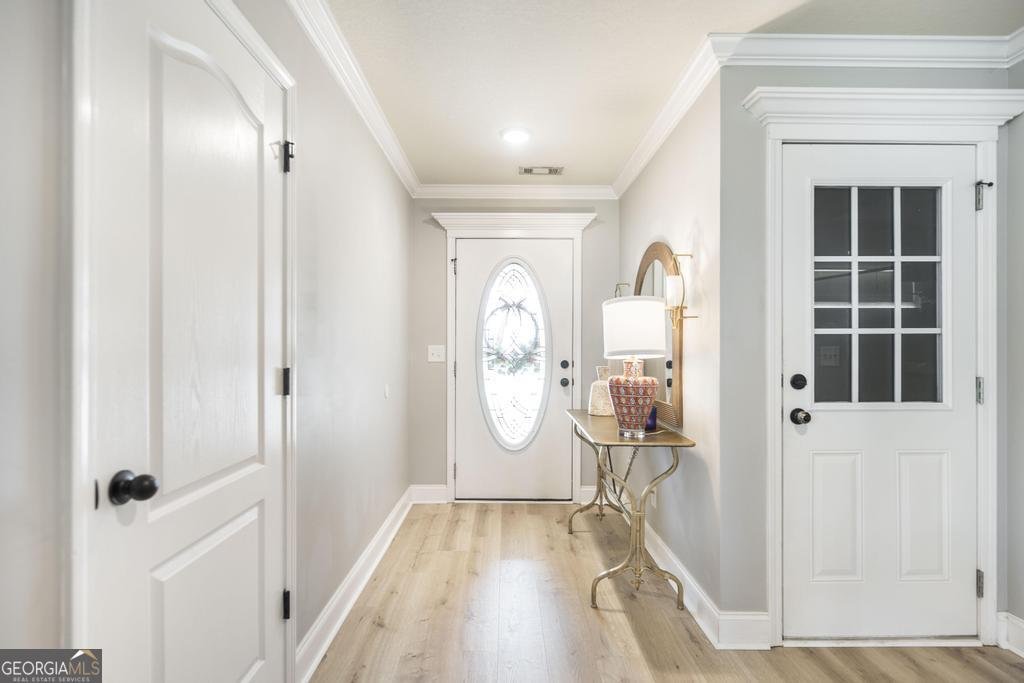 211 Avington Chase Perry - 6