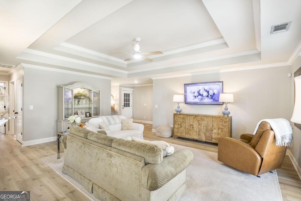 211 Avington Chase Perry - 9
