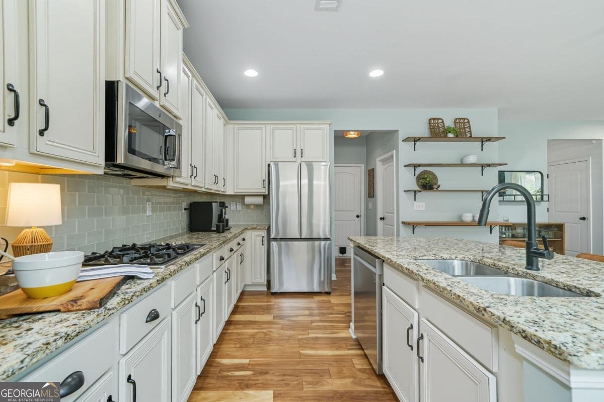 2018 Boxwood Lane Canton - 18
