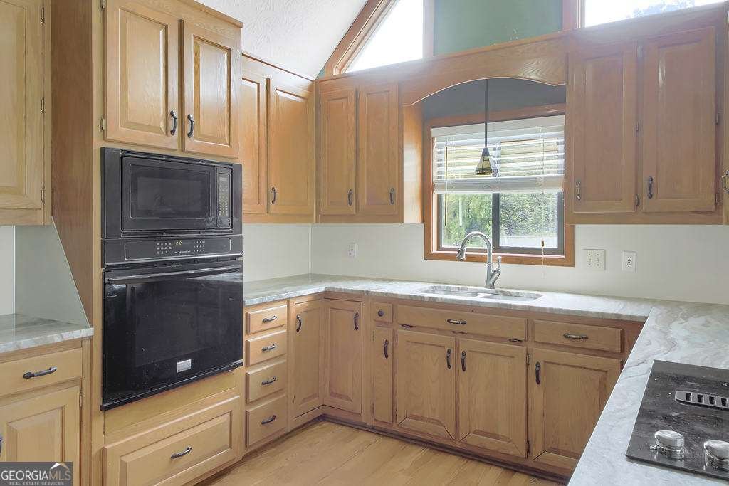 2067 York River Way Suwanee - 12