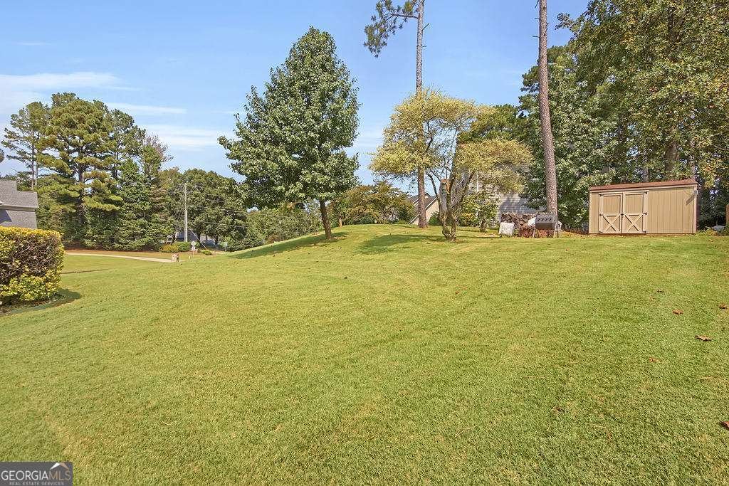 2067 York River Way Suwanee - 29