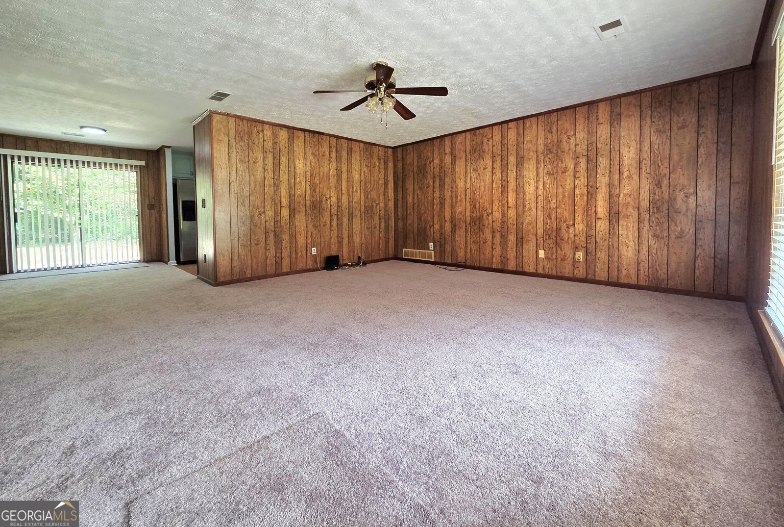 8220 Englewood Trail Riverdale - 15