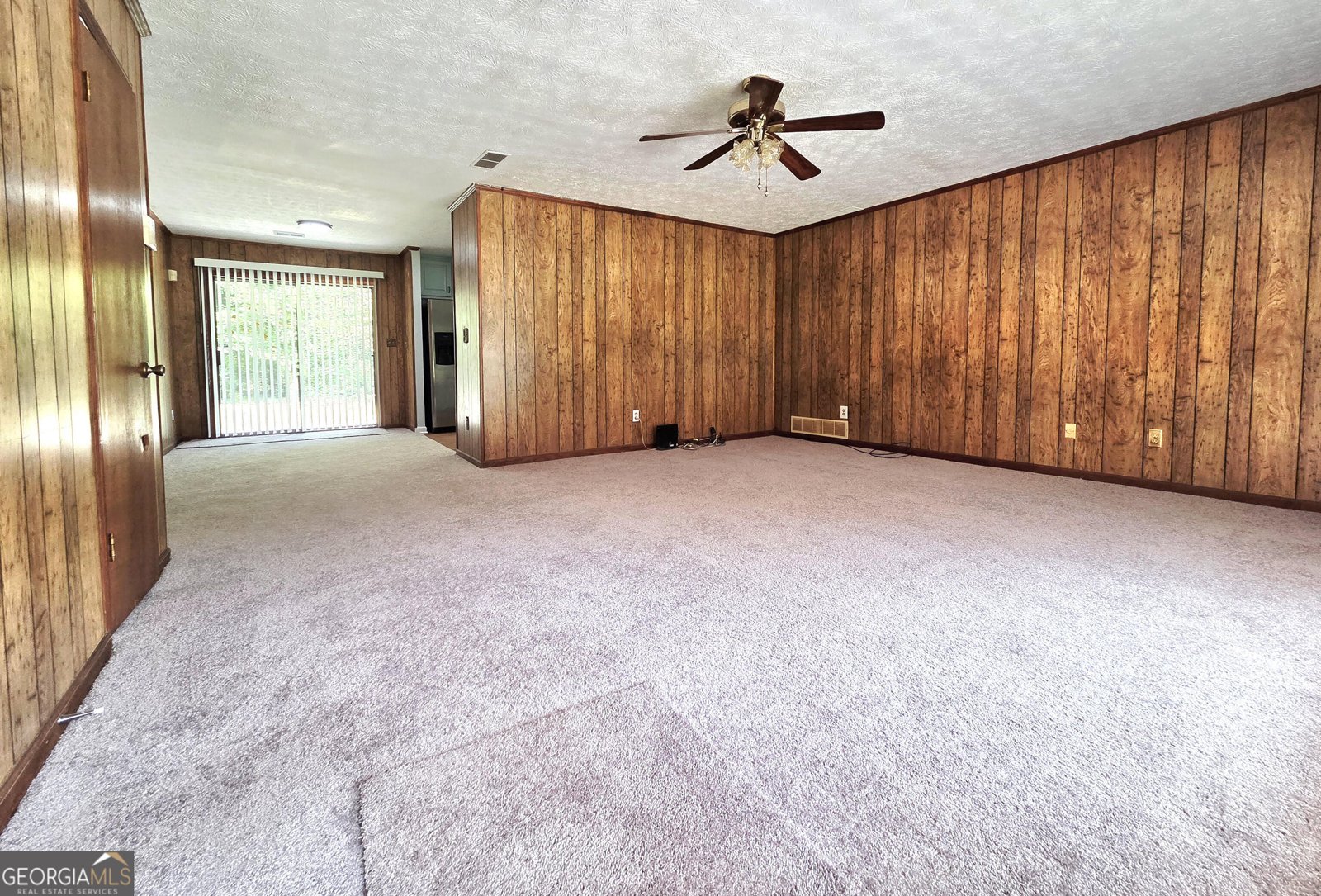 8220 Englewood Trail Riverdale - 16