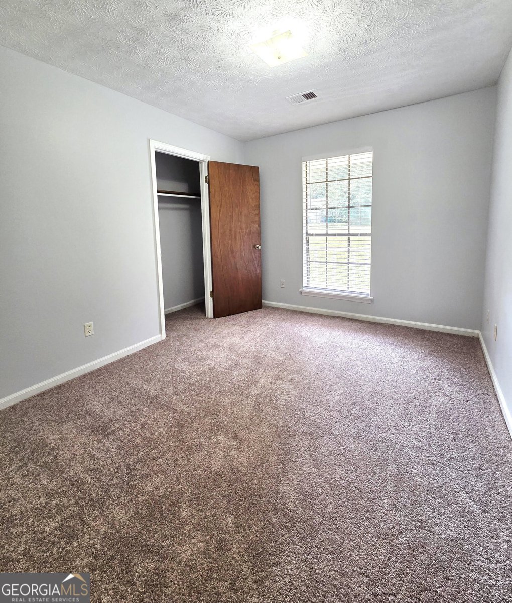 8220 Englewood Trail Riverdale - 17
