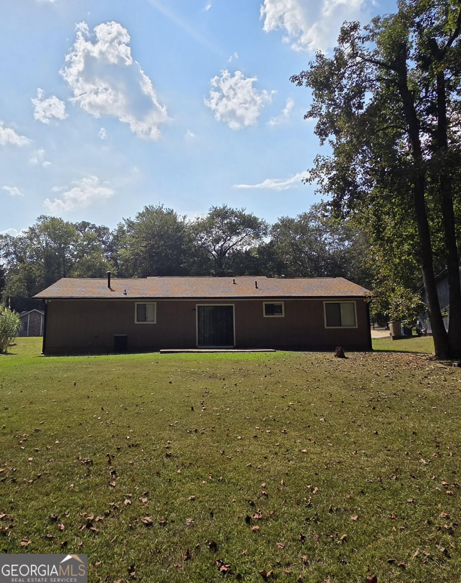 8220 Englewood Trail Riverdale - 4