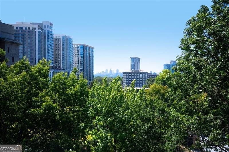 3040 PEACHTREE Road Atlanta - 19