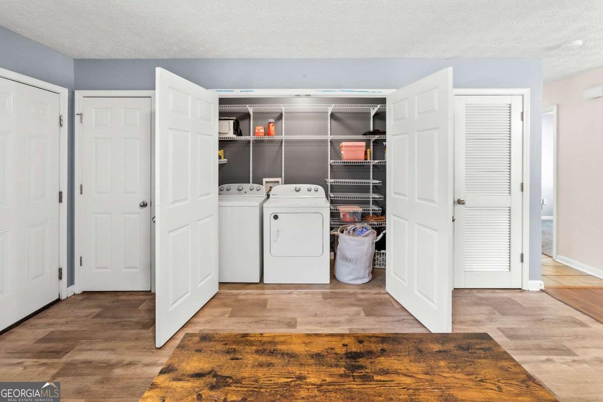 1280 Hill Street Comer - 10