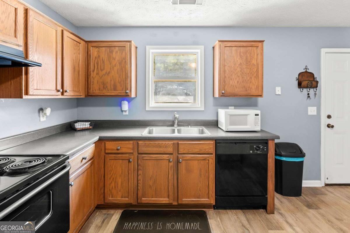 1280 Hill Street Comer - 9