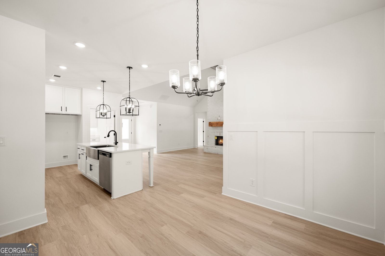 4939 Emory Griffin Road Gillsville - 17