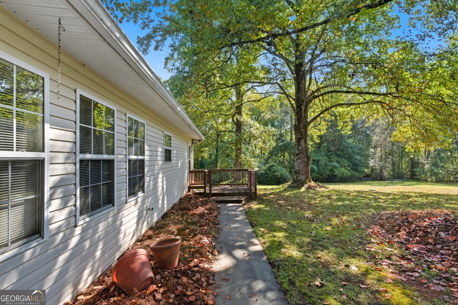 101 Dove Lane Clarkesville - 38