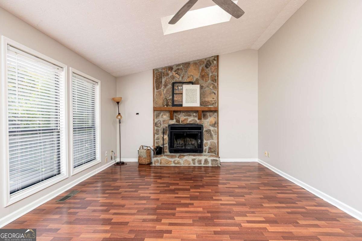 4065 Maxanne Drive Kennesaw - 3