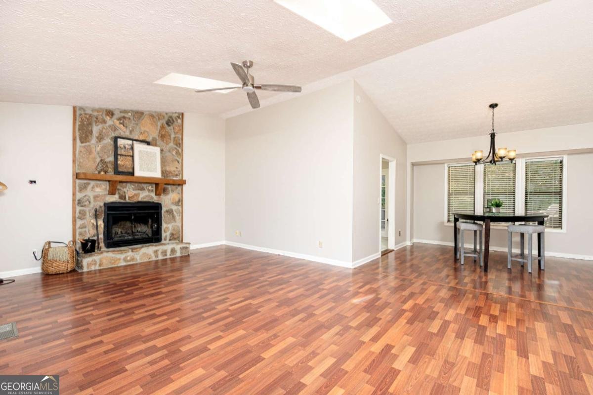 4065 Maxanne Drive Kennesaw - 5