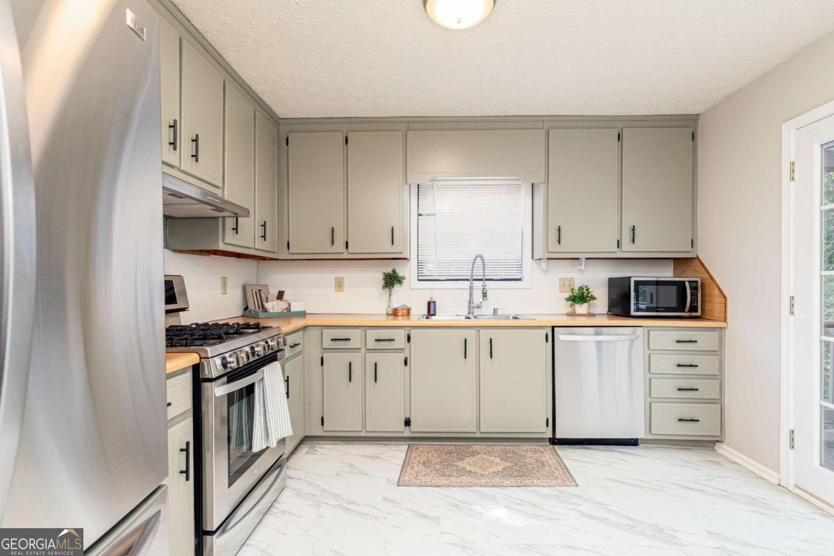4065 Maxanne Drive Kennesaw - 9