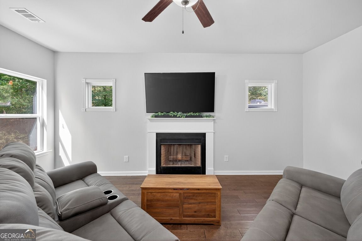 161 MEADOW LAKE Drive Commerce - 27