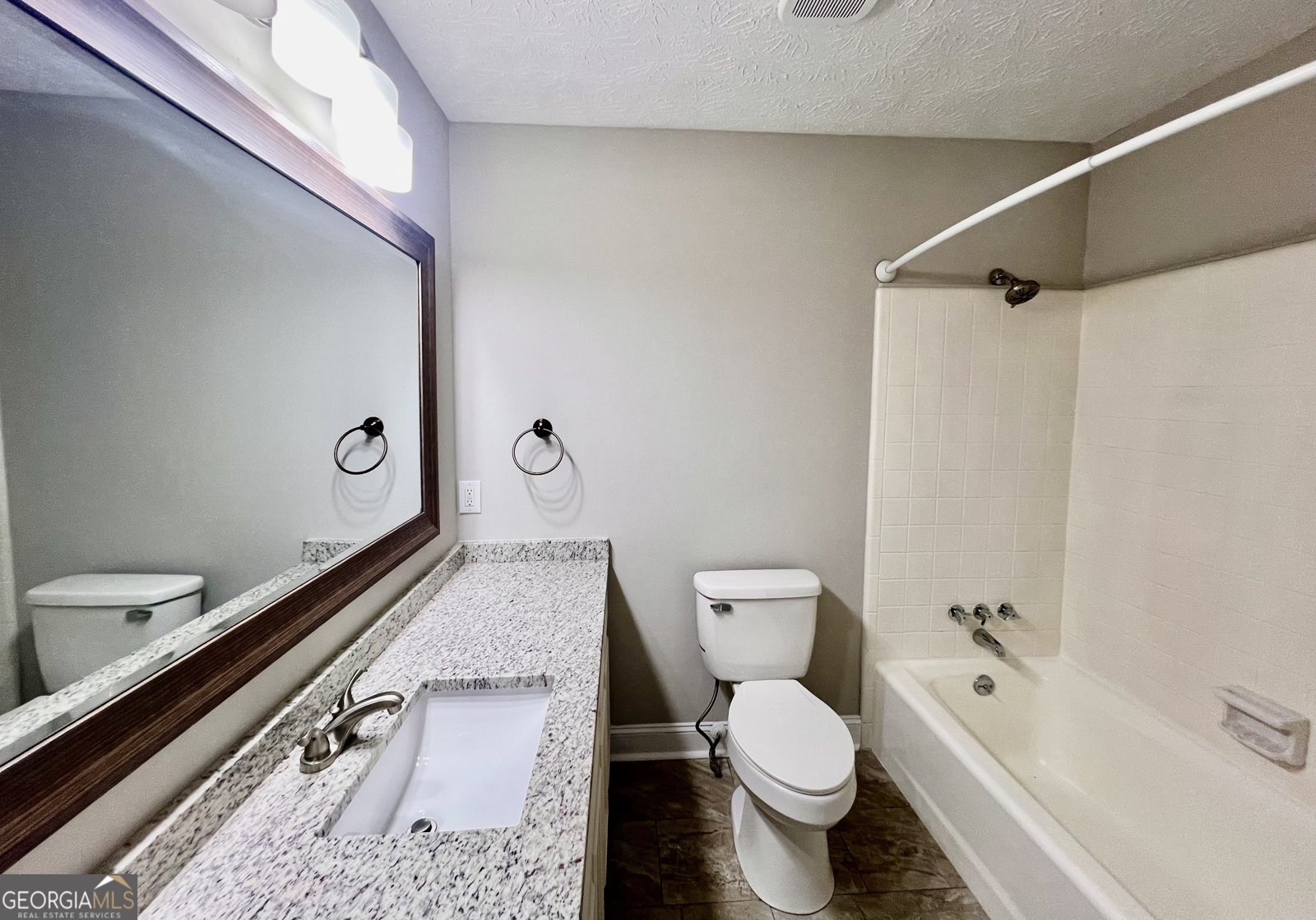 202 Lake Front Drive Warner Robins - 12