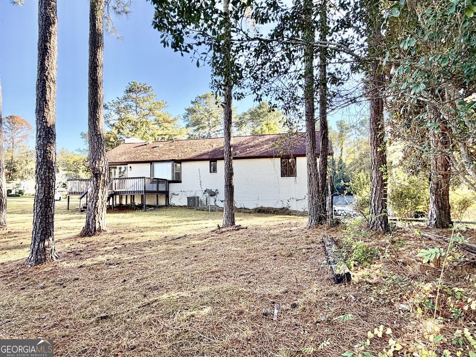 202 Lake Front Drive Warner Robins - 39