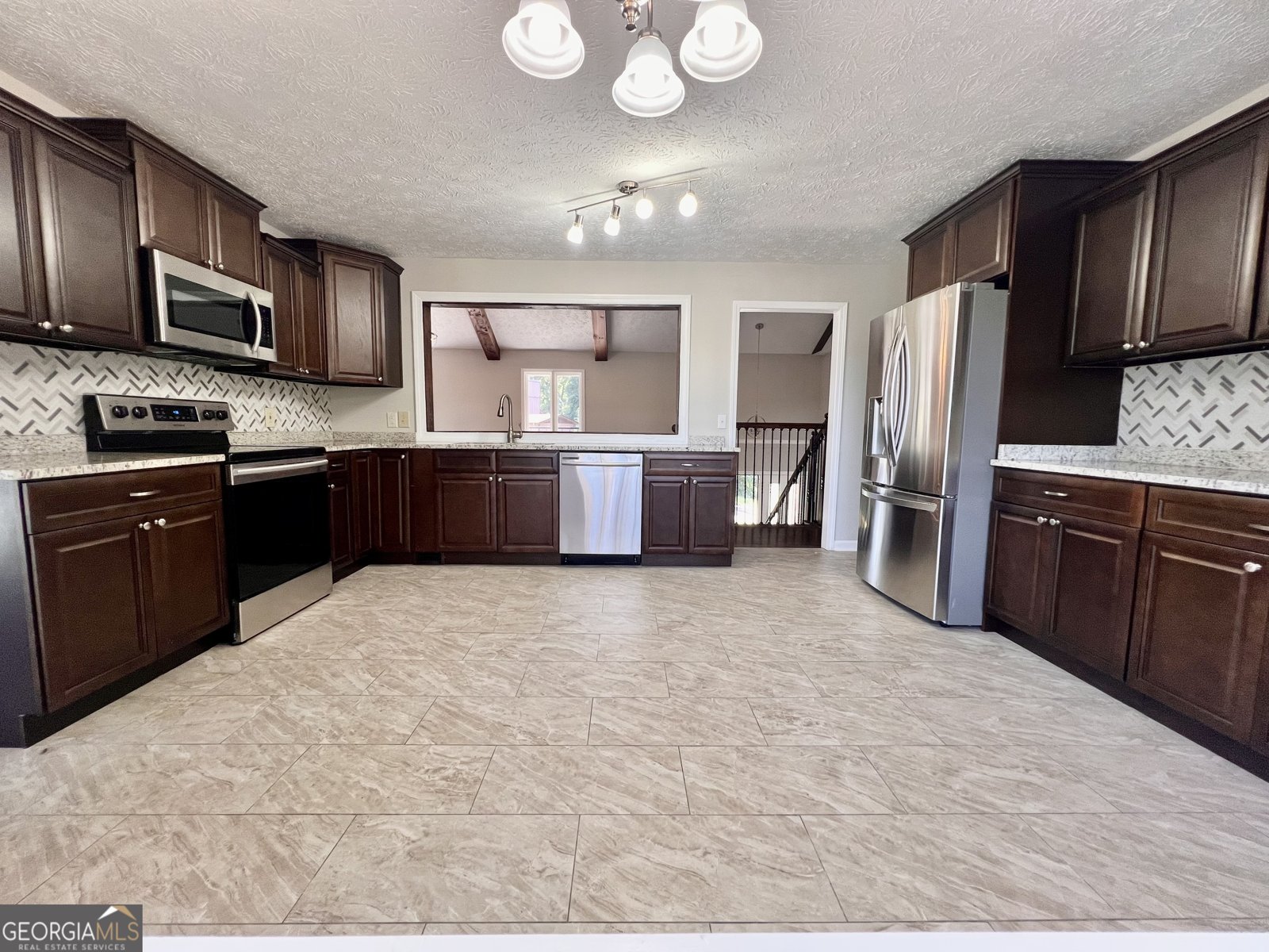 202 Lake Front Drive Warner Robins - 8