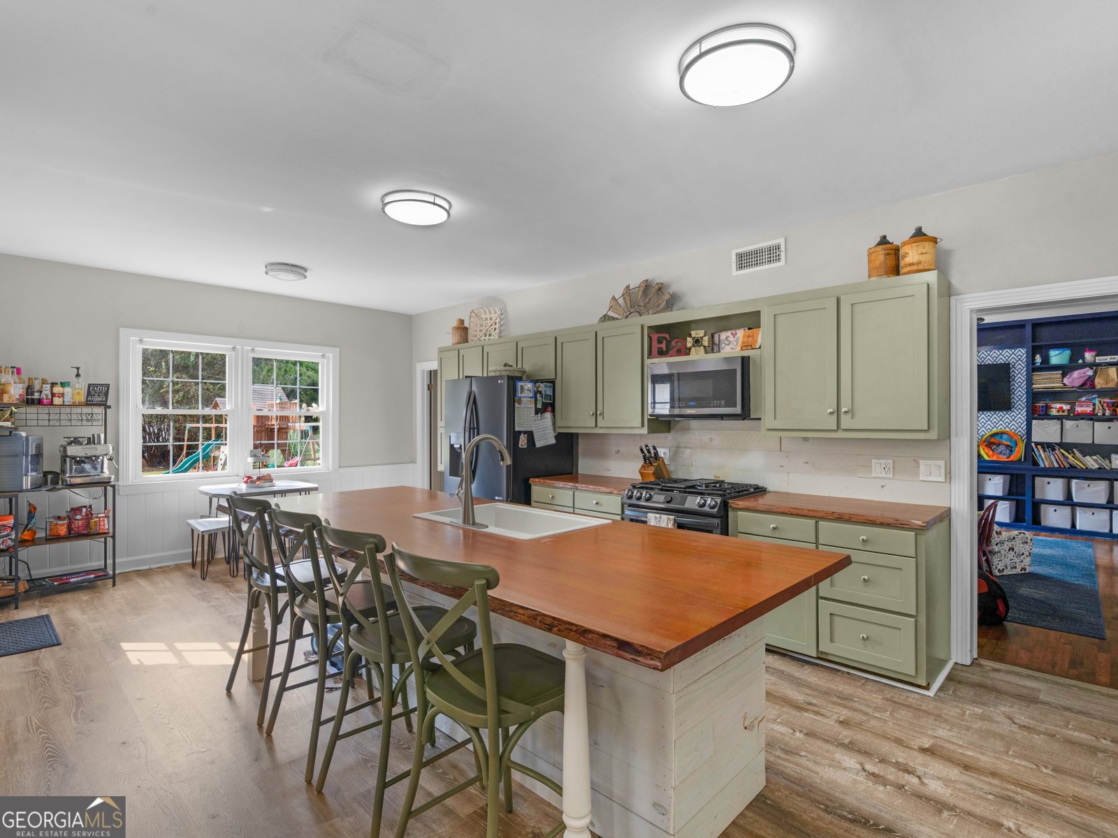 101 Deerwood Drive Thomaston - 24