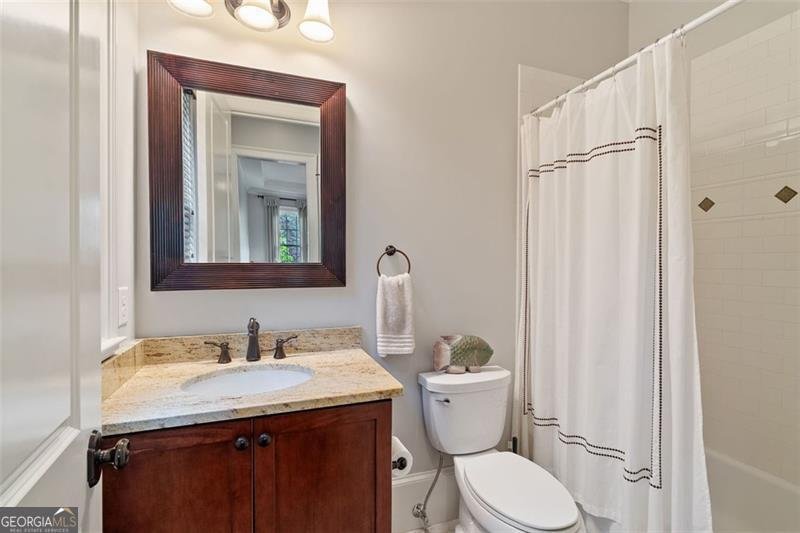 1740 Doncaster Drive Atlanta - 10