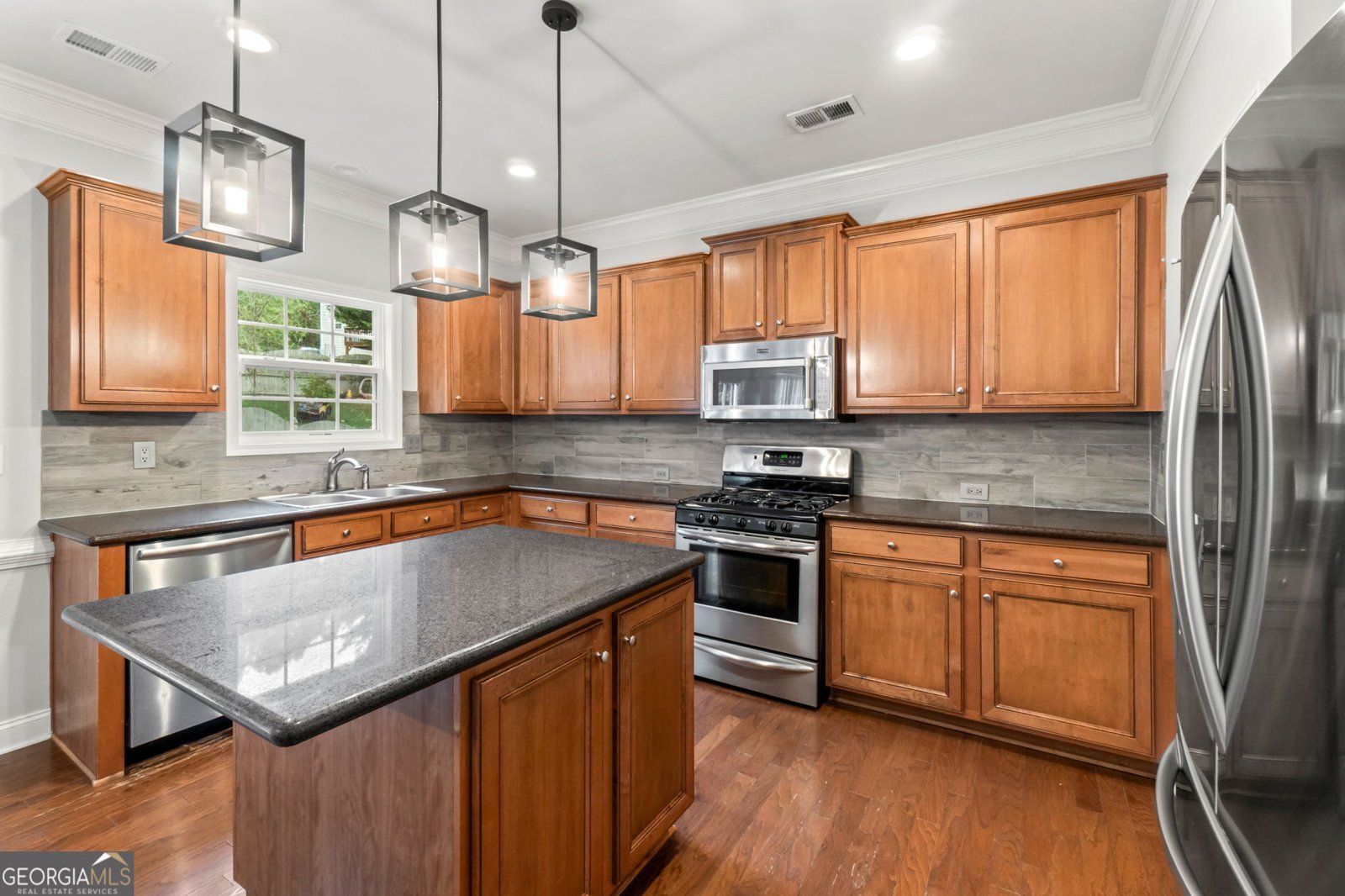 6223 Sapphire Court Sugar Hill - 23