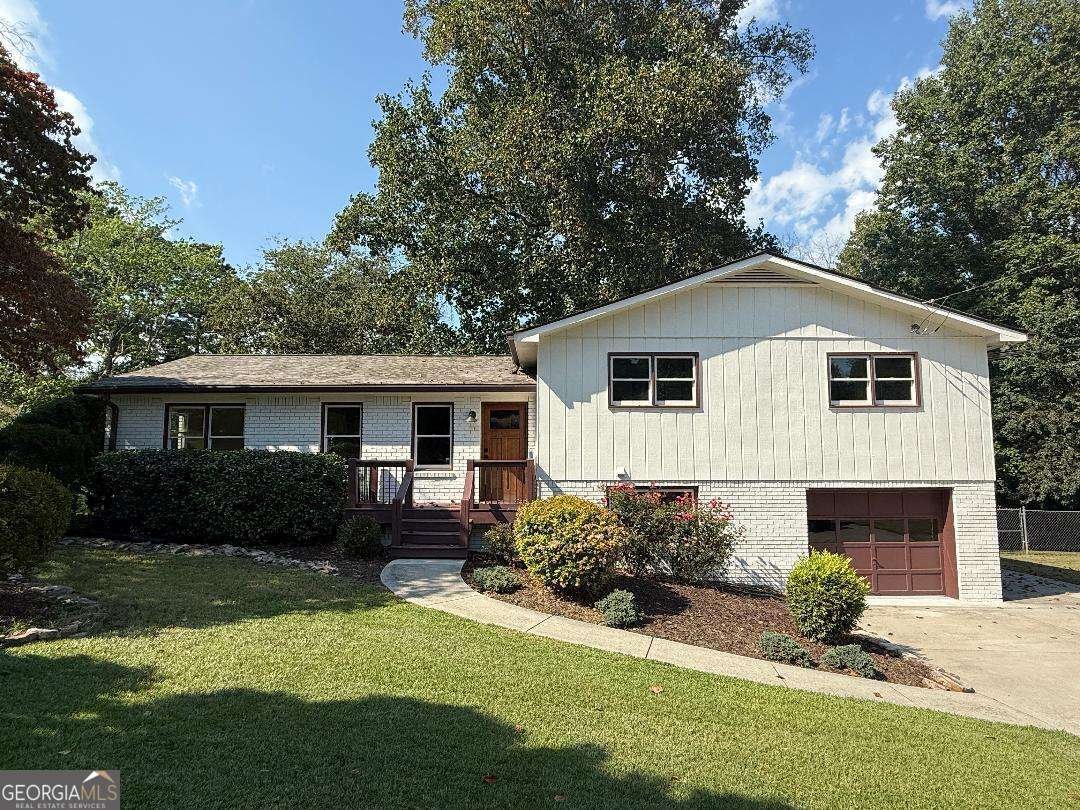 303 Council Bluff Woodstock - 1