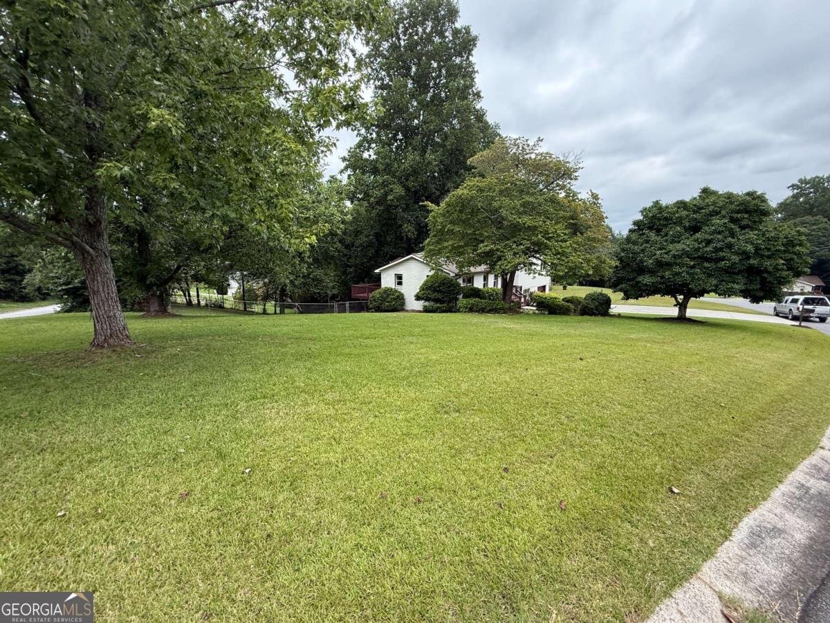 303 Council Bluff Woodstock - 22
