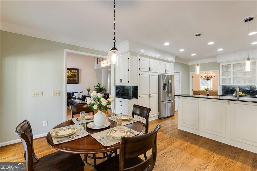 2010 Stonehedge Road Roswell - 11