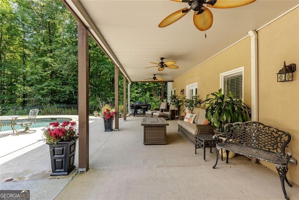 2010 Stonehedge Road Roswell - 39