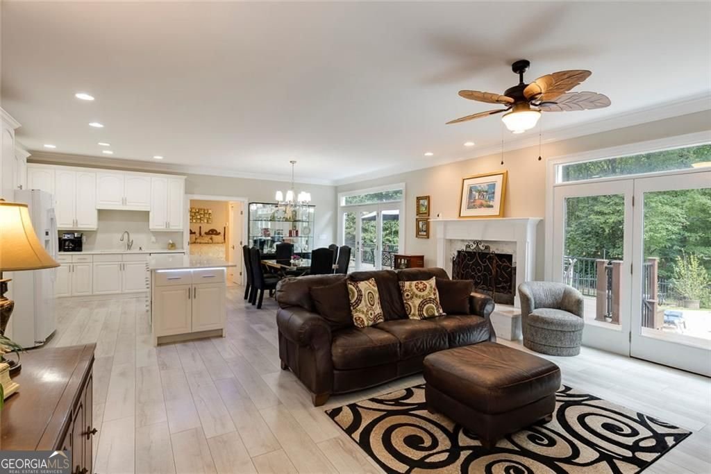 2010 Stonehedge Road Roswell - 51