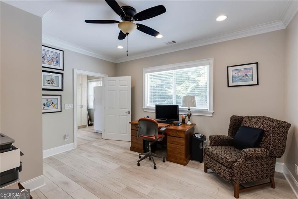 2010 Stonehedge Road Roswell - 58