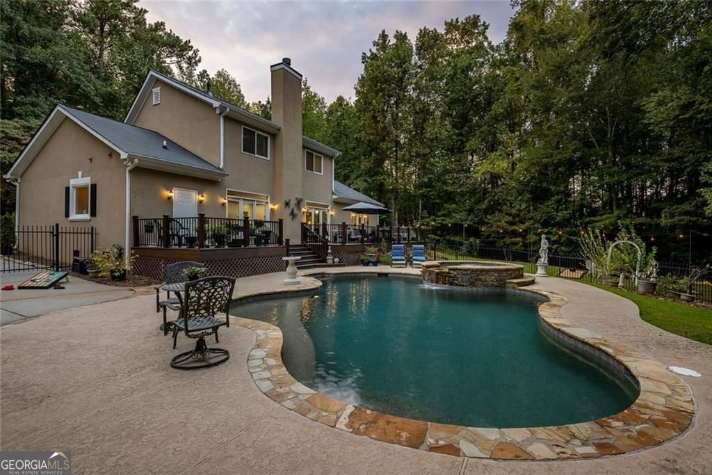 2010 Stonehedge Road Roswell - 79