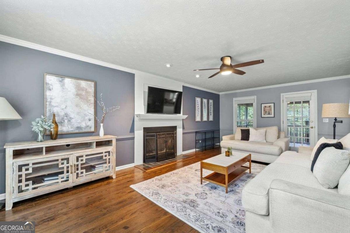 4717 Crest Knoll Drive Mableton - 11