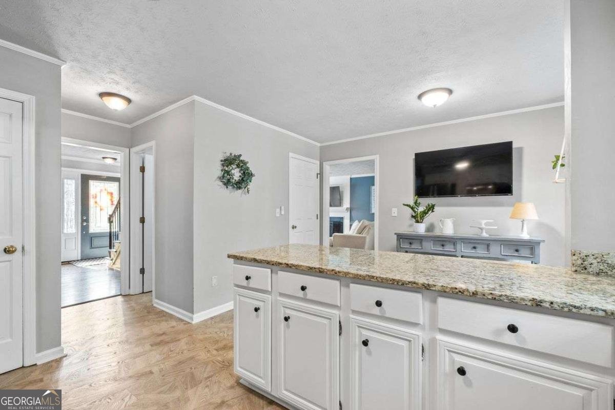 4717 Crest Knoll Drive Mableton - 17