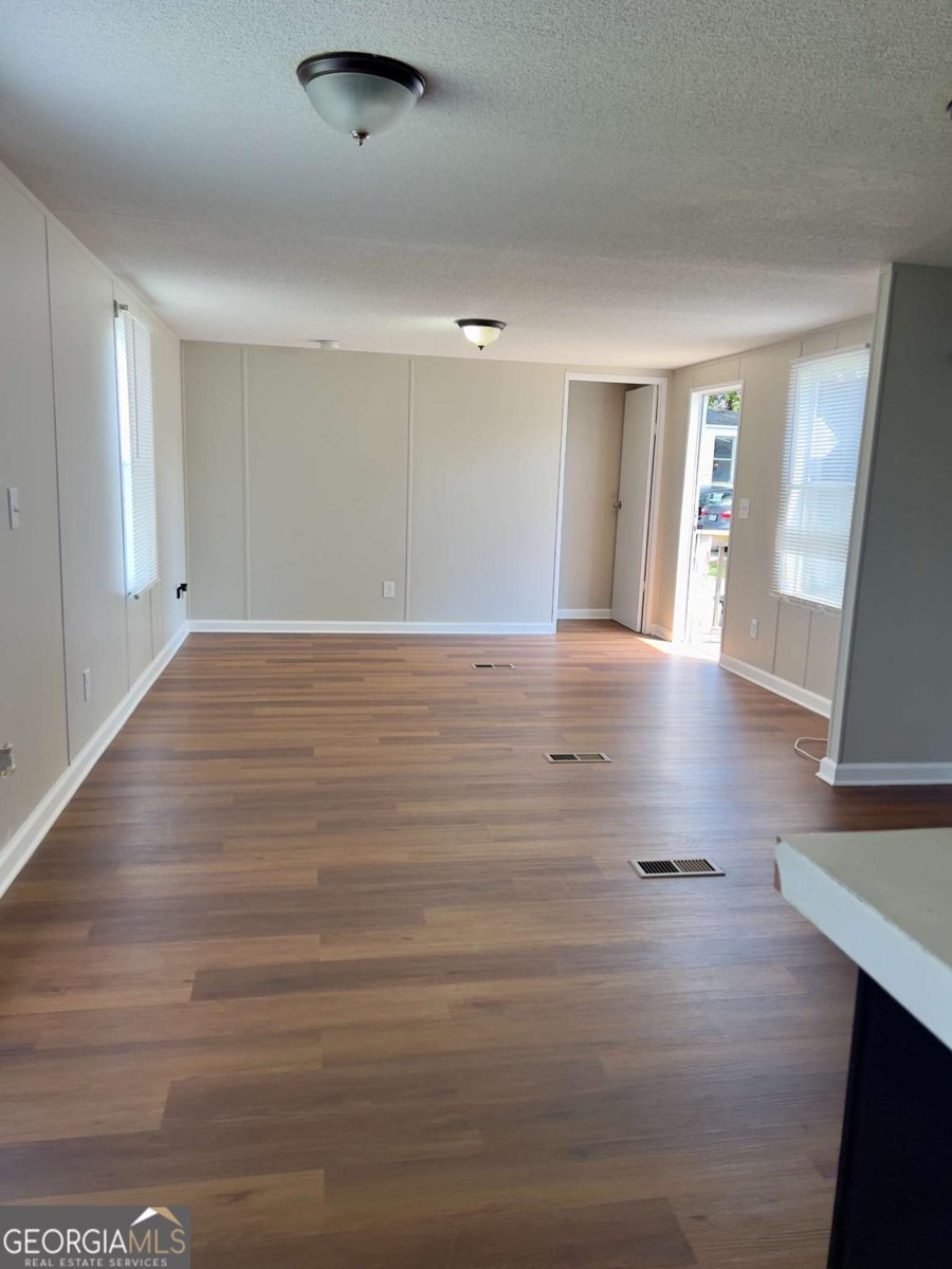 2369 Talmadge Road Hampton - 8