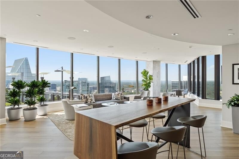 3344 Peachtree Road Atlanta - 40