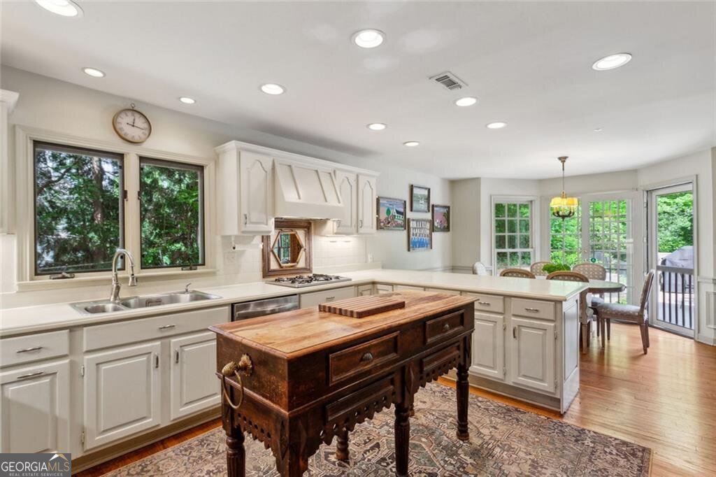 4584 Conway Drive Atlanta - 8
