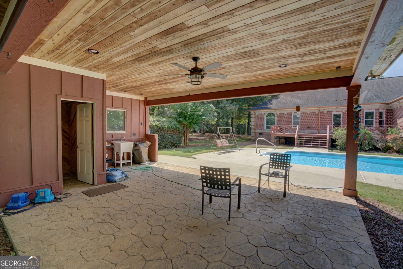 2011 Bailey Road Aragon - 33