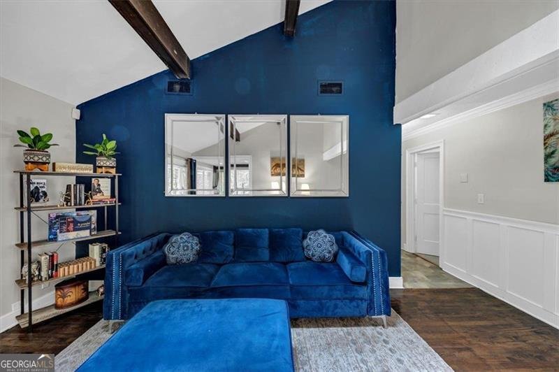 924 MODEL Stone Mountain - 13